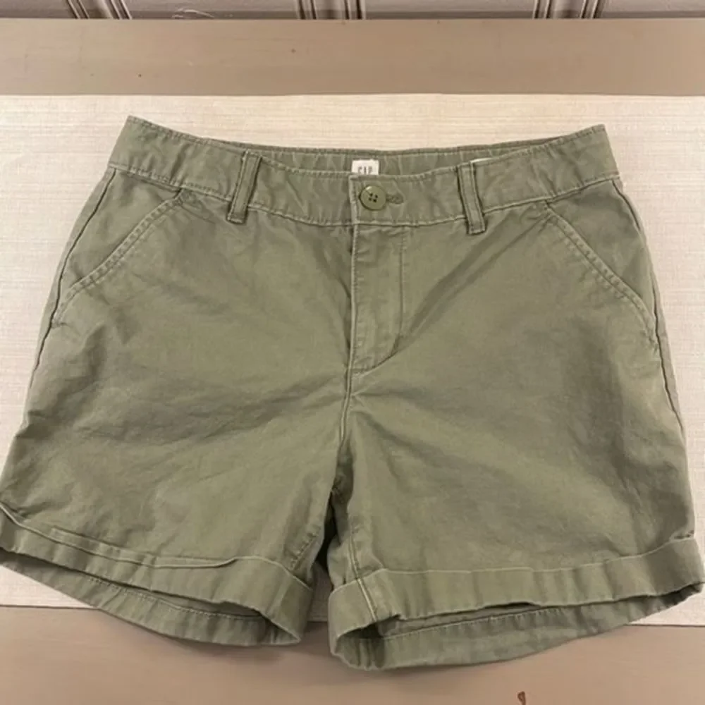 Gap Girls‎ Olive Green Shorts Size 14